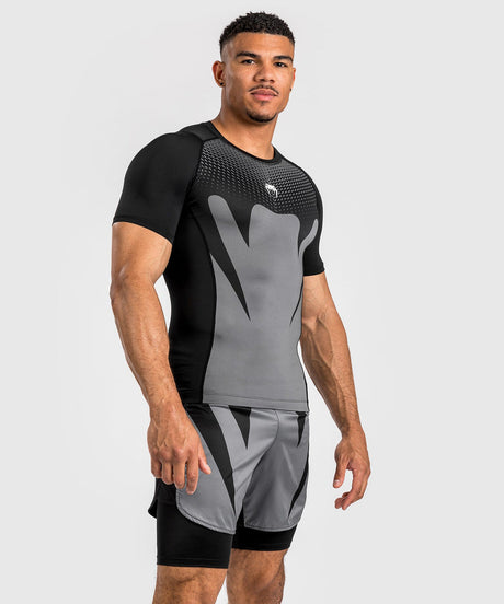 Venum Short-Sleeve Rashguard Attack - black/gray, VENUM-05210-001