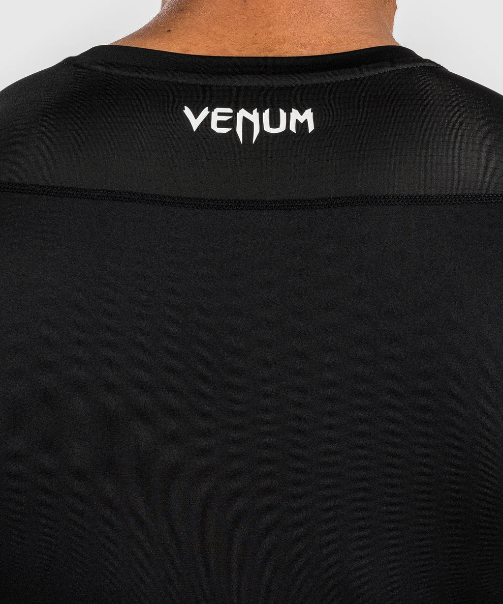 Venum Short-Sleeve Rashguard Attack - black/gray, VENUM-05210-001