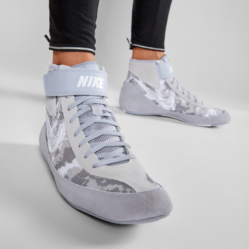 Chaussures Nike SpeedSweep VII - gris