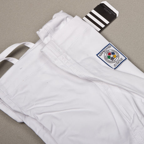 Pantalon de judo adidas avec étiquette IJF, JT275