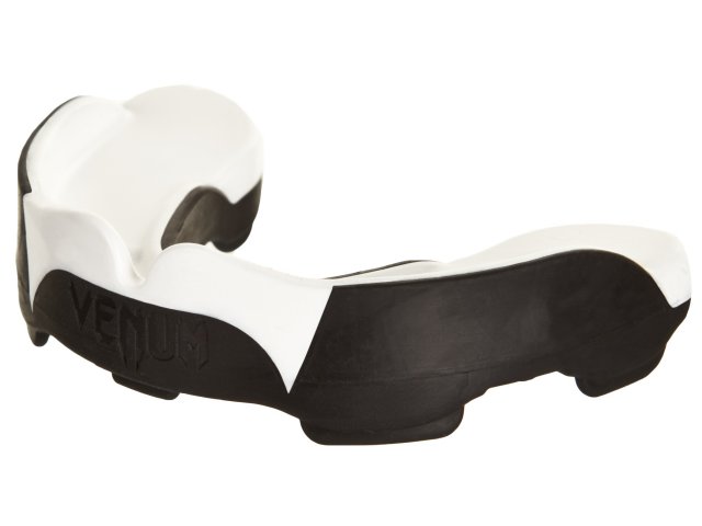 Mouth Guard Venum Predator - white/black, VENUM-0621