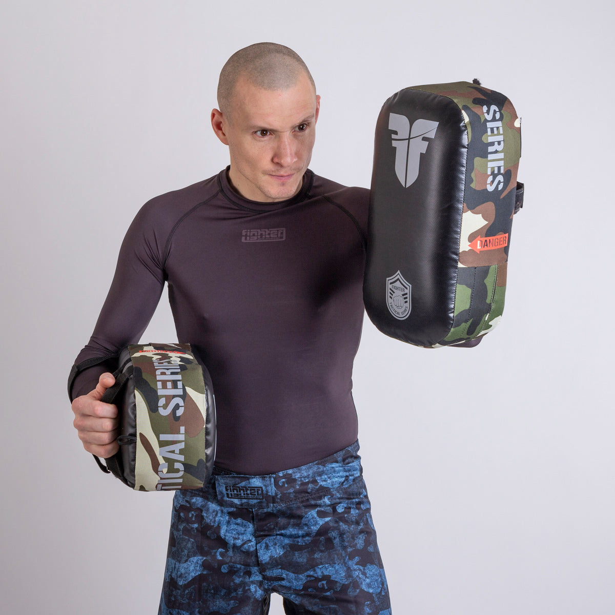 Fighter Thai Kick Shield MAXI - Série Tactique - camouflage, F01602-TSC