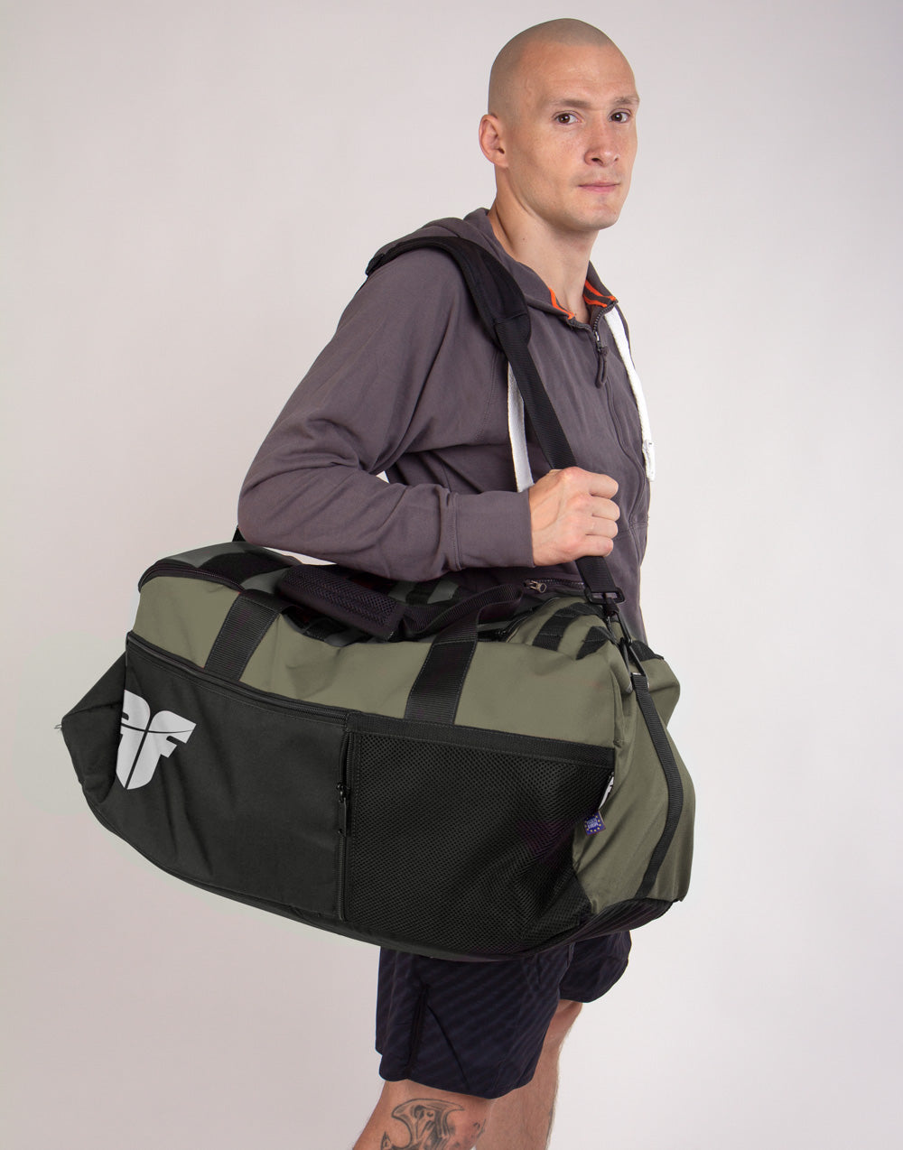 Fighter Sports Bag LINE XL - army green/gray/black, FTBP-03