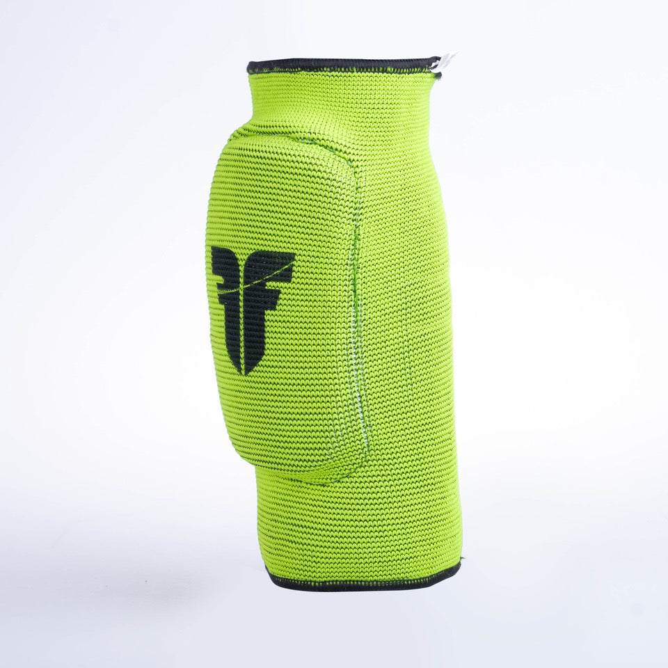 Fighter Reversible Elbow Guard - black/green