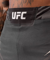 Venum MMA Shorts UFC Authentic Fight Night - schwarz